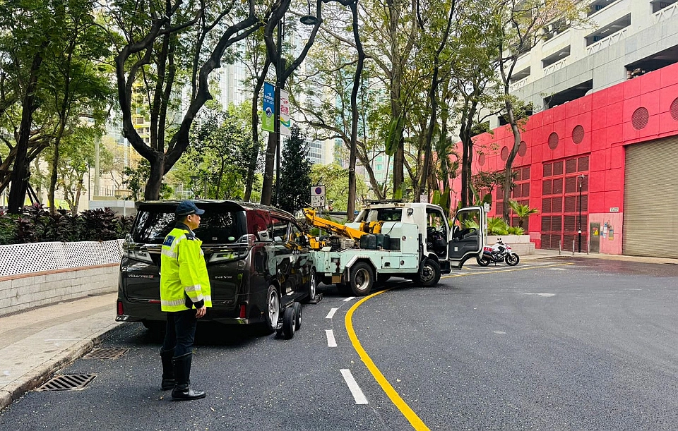 油尖打擊違例泊車 發891張告票