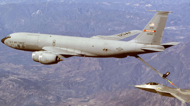 美國軍機在海灣地區活動顯著增加