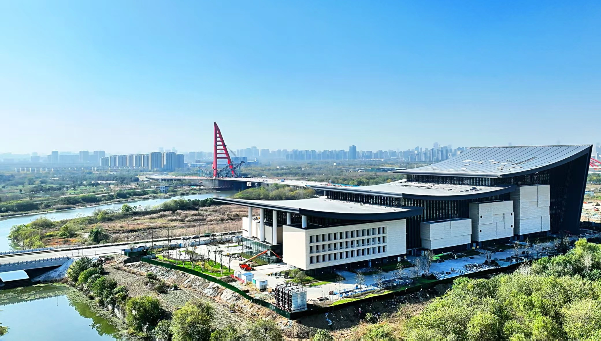 合肥東部新中心：五年蝶變 向新而行