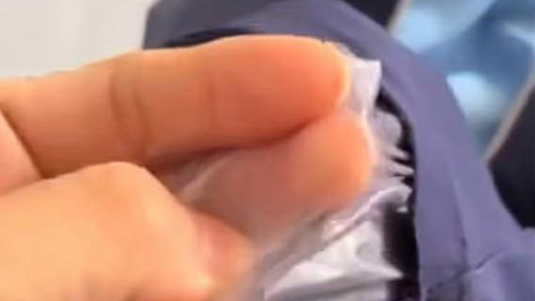 內蒙古錦山一小學冬季校服發現薄膜 官方通報調查結果