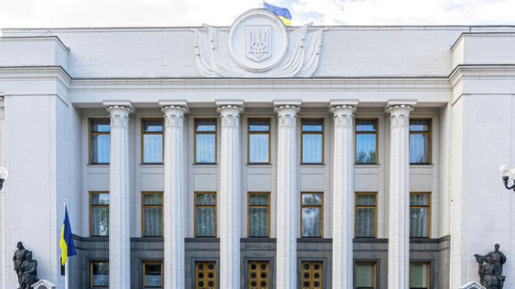 烏克蘭最高拉達某黨團領導人涉嫌收買選票