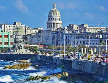 美洲玻利瓦爾聯盟：支持古巴維護國家主權 