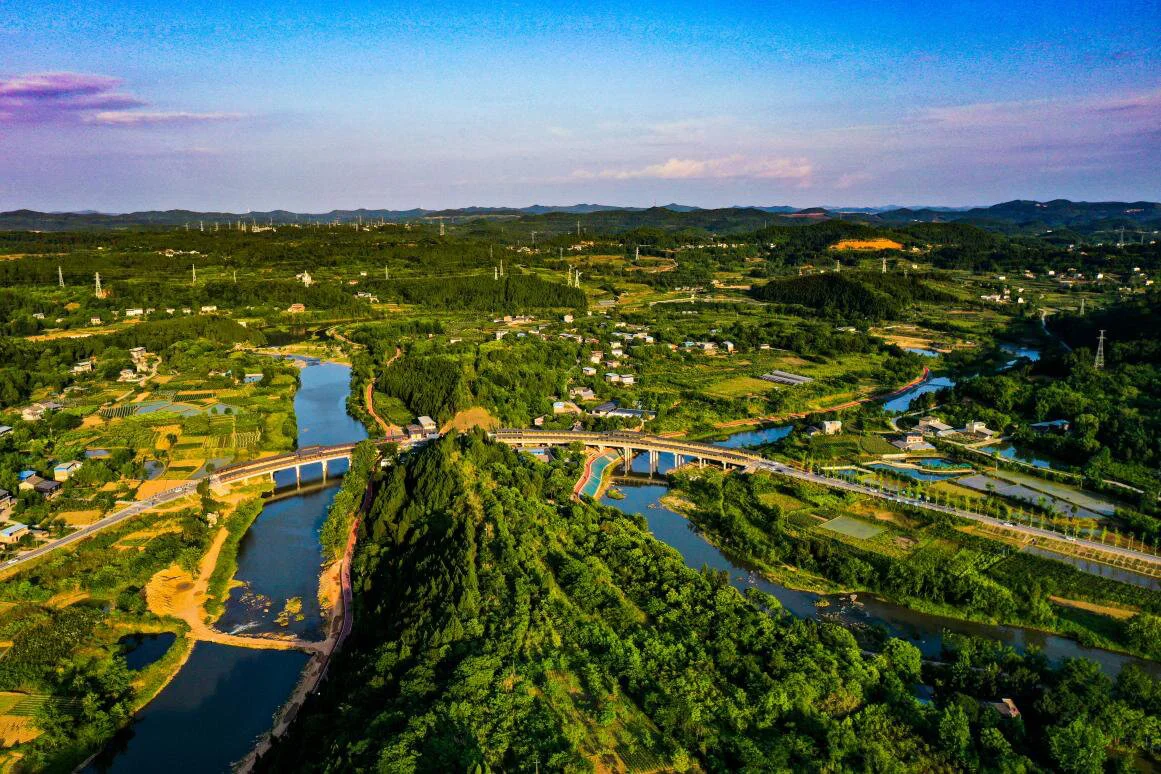 四川綿陽遊仙：芙蓉溪畔萬木春　生態魅力煥新生