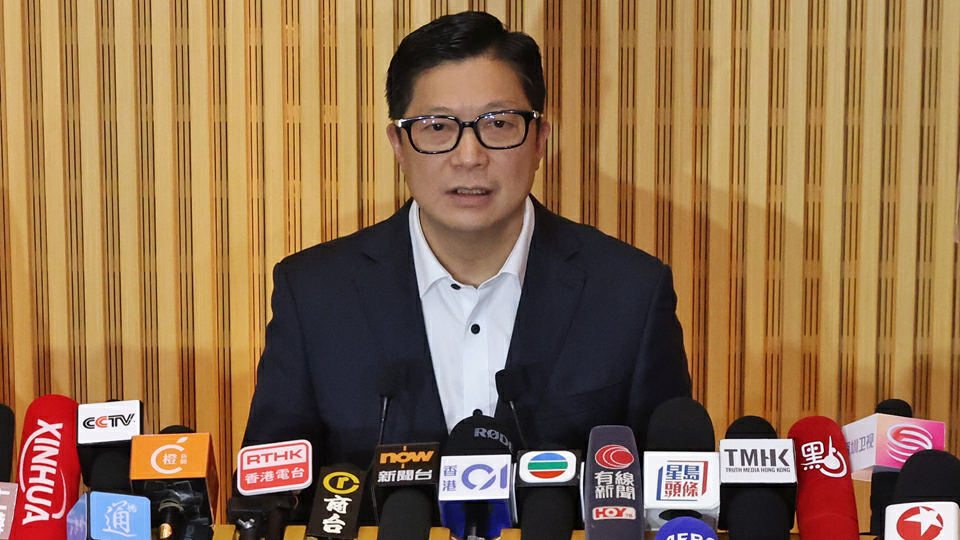 鄧炳強赴京 就香港首辦國際刑警組織全體大會進行工作會議