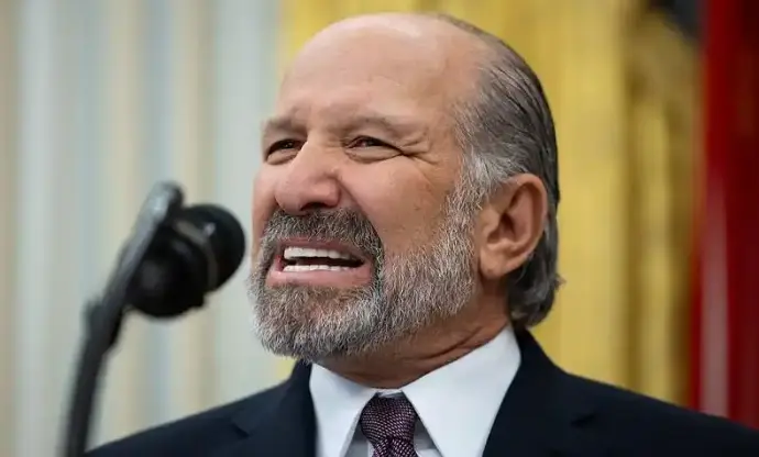 美商務部長：未在美投資韓台芯片企業或面臨100%關稅