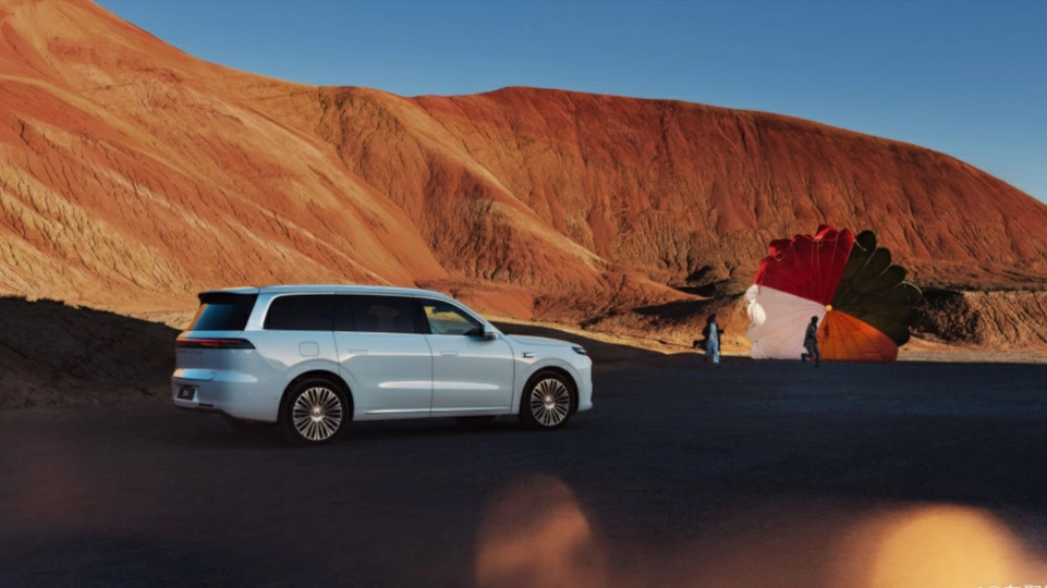 新能源汽車出口規模上新台階  中國汽車業拿下兩個連續全球第一