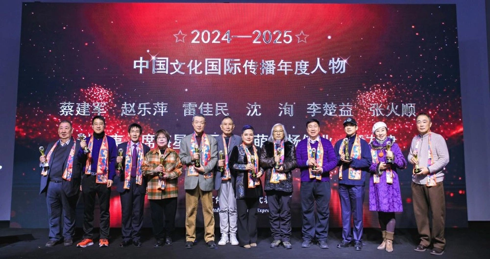 粵新會籍攝影家李楚益榮獲兩項國際大獎