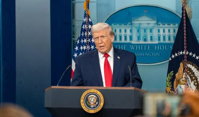 有片丨特朗普稱不會前往巴黎參加七國集團緊急峰會