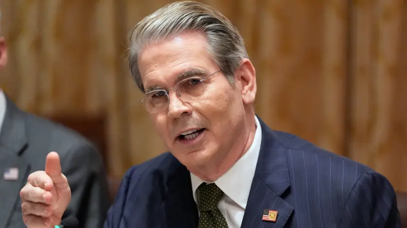 貝森特：鮑威爾出席庫克案聽證會是個錯誤