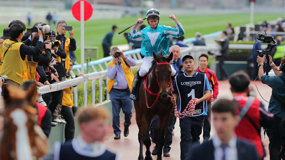 有片｜2025年浪琴世界最佳馬匹年終排名：嘉應高昇榮封全球最佳短途馬