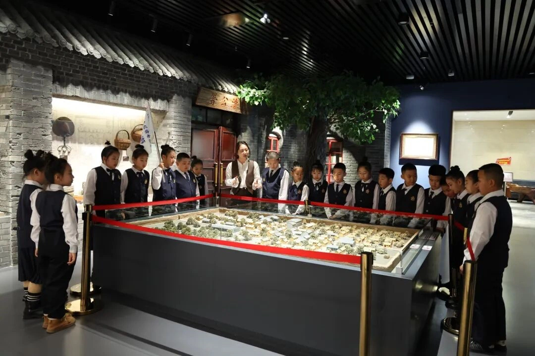 黑龍江寶清：開展「放下手機讀會兒書」主題研學游活動