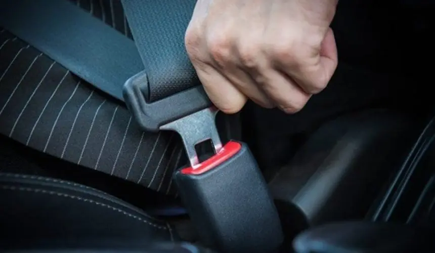 【港商時評】繫好安全帶 養成好習慣