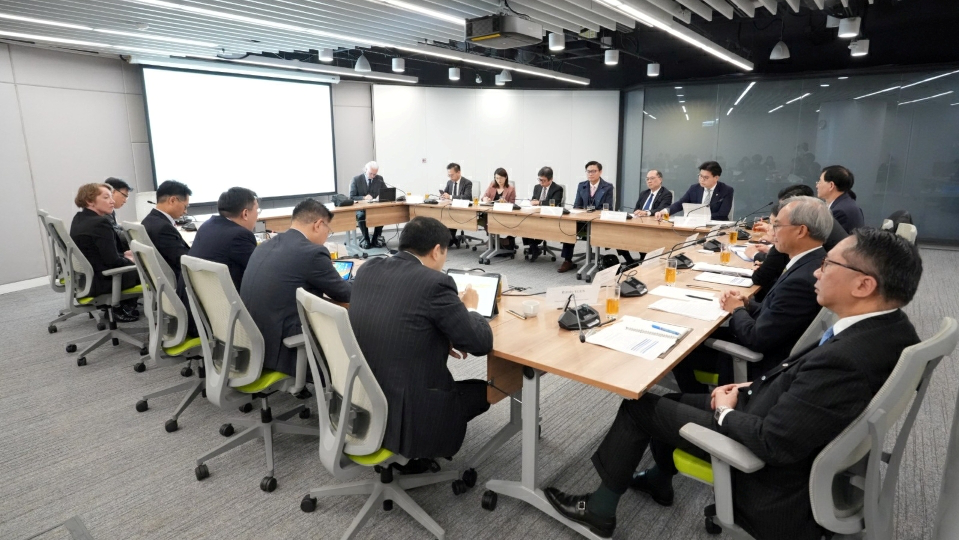 特首政策組：香港引領發展電子仲裁裁決 強化國際仲裁中心地位