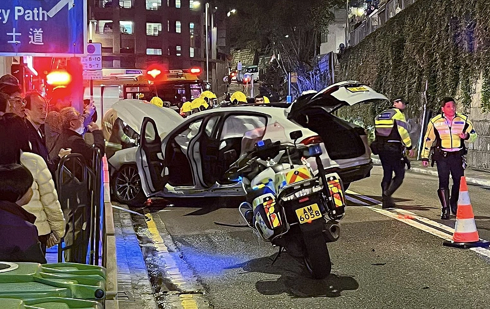 半山般咸道瑪沙拉蒂疑失控 剷入美容店女司機輕傷 