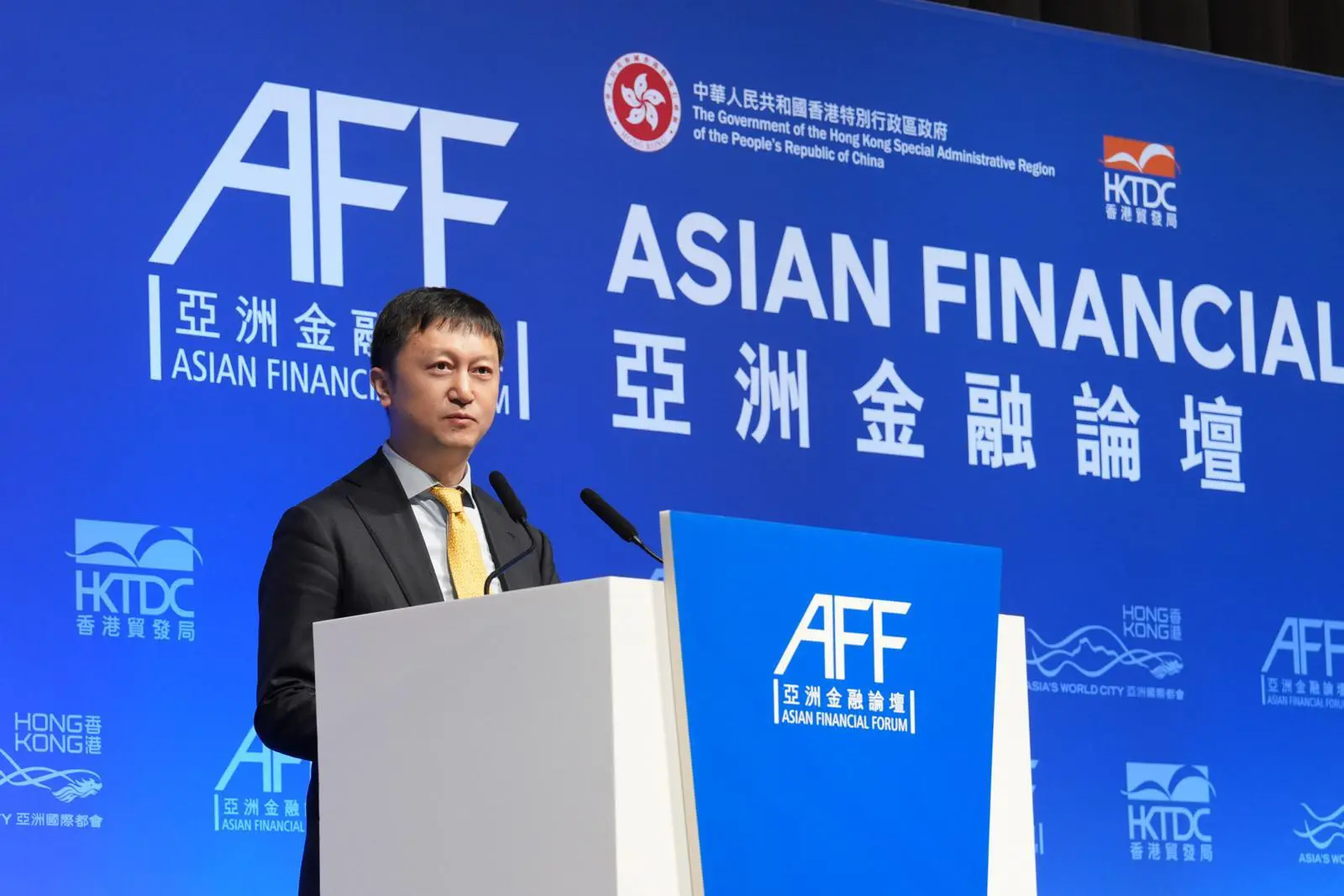 中金王曙光﹕人工智能等全球新一輪科技革命為經濟注入新動力