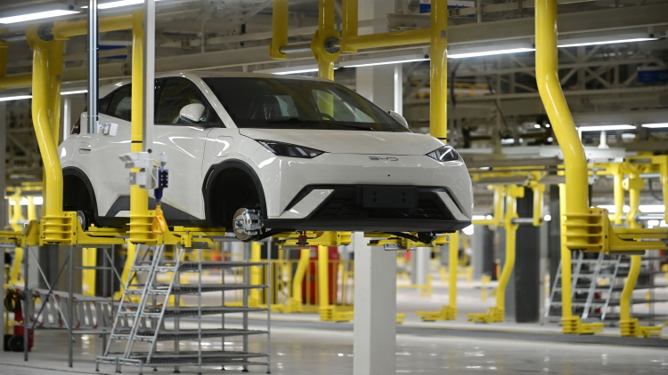 比亞迪與埃克森美孚簽署戰略合作備忘錄