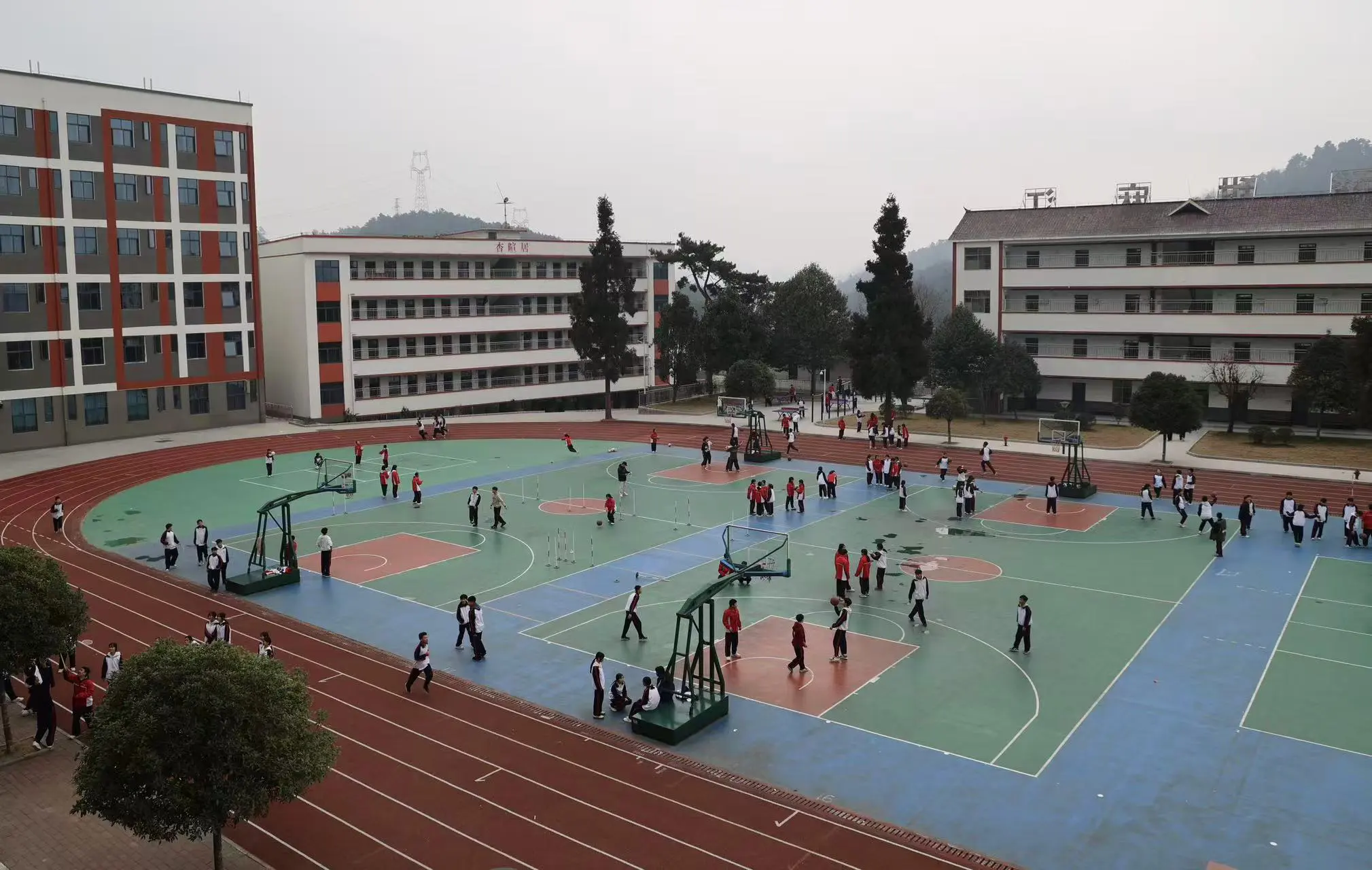 貴州麻江改擴建中小學分校  破解「大校額」難題