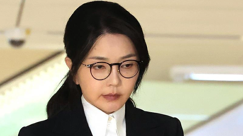 韓國前總統夫人金建希首案一審宣判 獲刑1年8個月