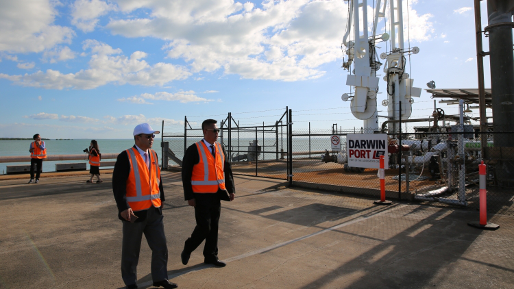 外交部回應涉達爾文港報道：中企合法權益應受到充分保護