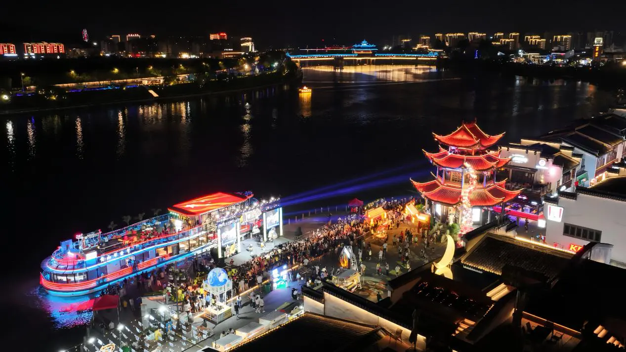 【港商觀察】潮湧屯溪 風正帆懸向春行