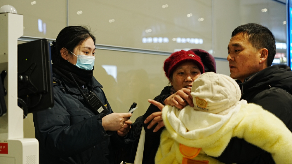 「輕裝行」讓旅客更便利烏魯木齊