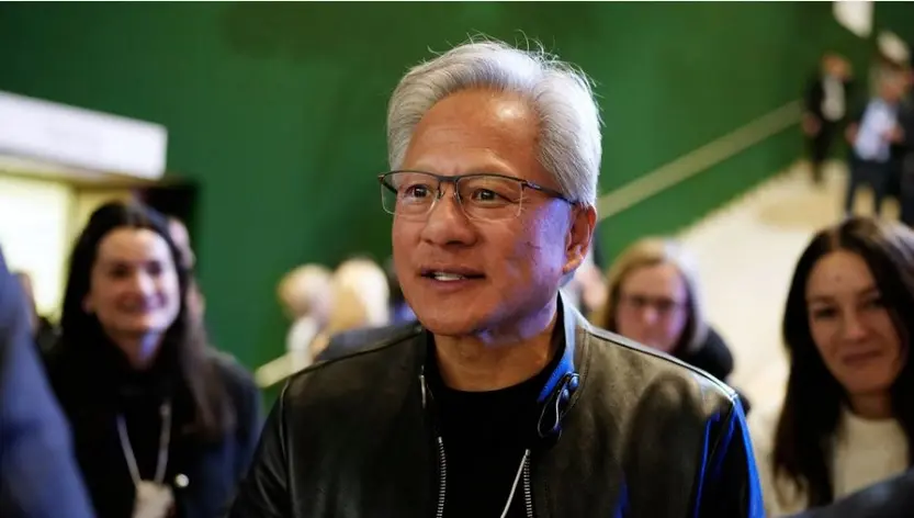 黃仁勳：內地仍未批出許可 未接獲H200芯片訂單