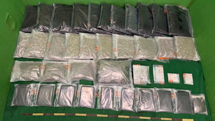 海關機場檢獲大麻花及冰毒等市值約420萬元 案件30日提堂