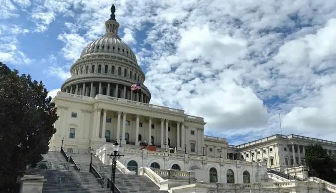 美參議院就推進撥款法案達成協議以避免政府「停擺」