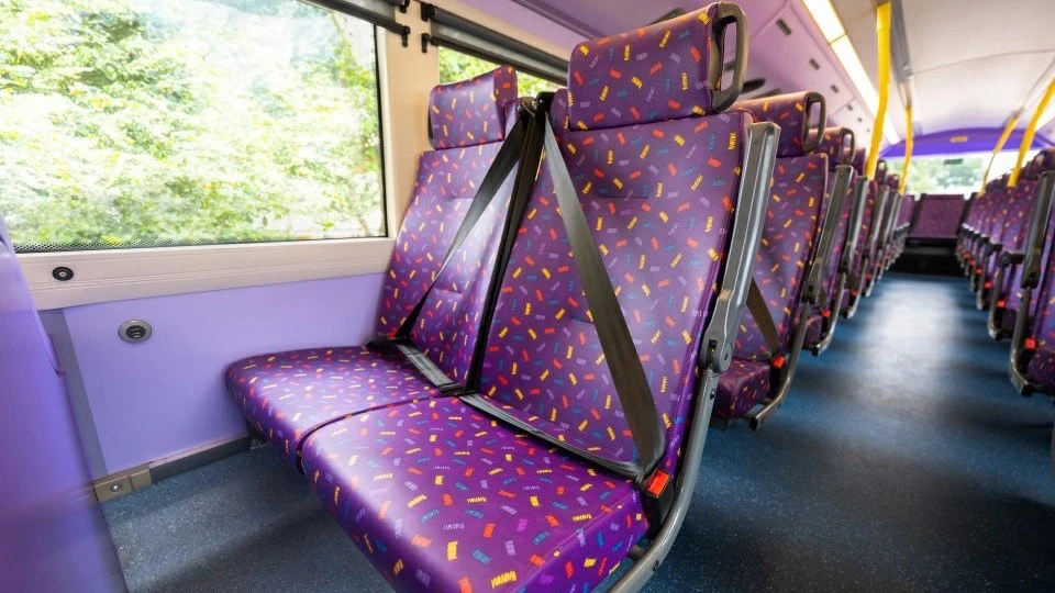 陳美寶下午4時15分交代佩戴安全帶新安排 消息：政府擬修例或暫緩安全帶新規例