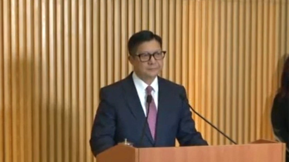 鄧炳強：有港人赴烏克蘭參戰 欲受訓回港「抗爭」