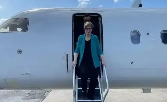 美方臨時代辦抵達委內瑞拉 