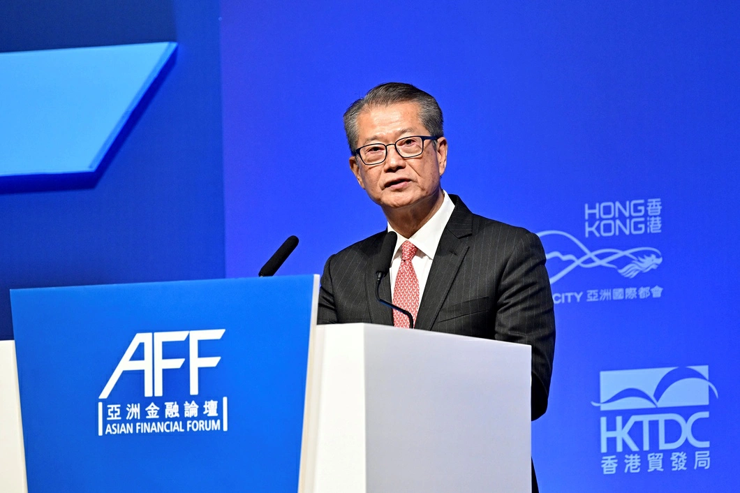 陳茂波：公共財政狀況改善中　經營帳目恢復盈餘