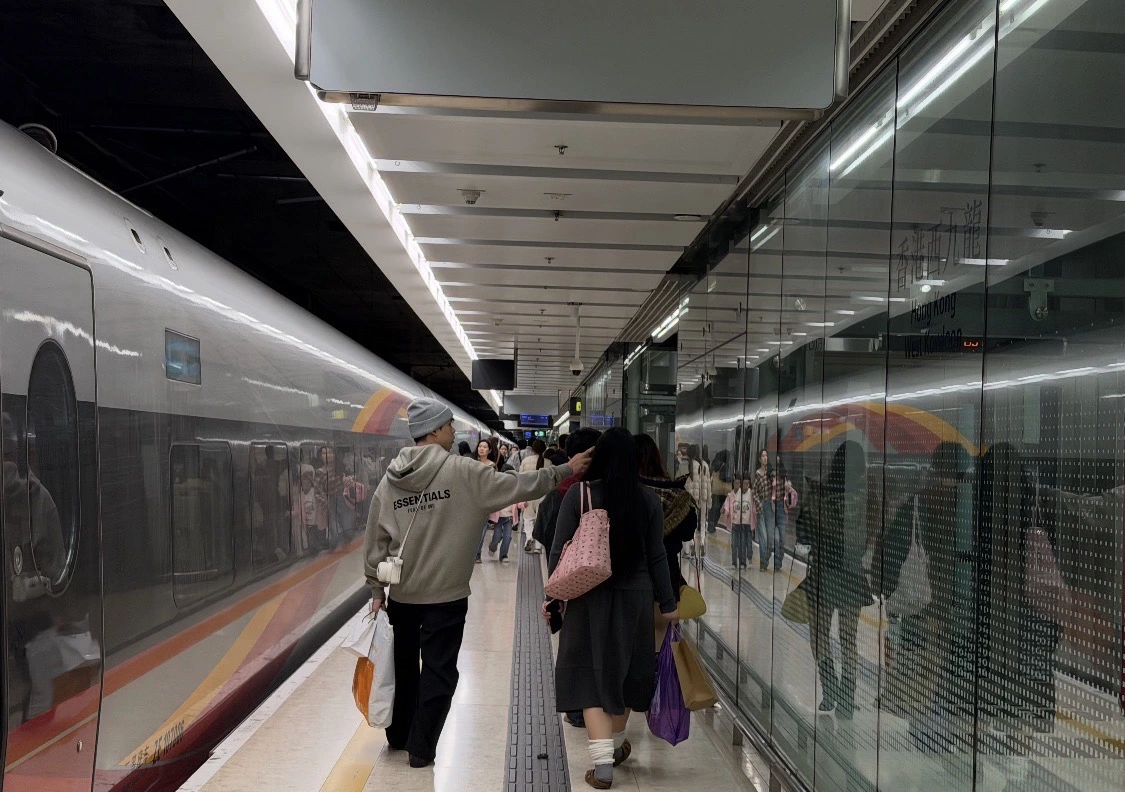     大灣區互聯互通再提速     廣深港高鐵2026年跨境客流喜迎「開門紅」    