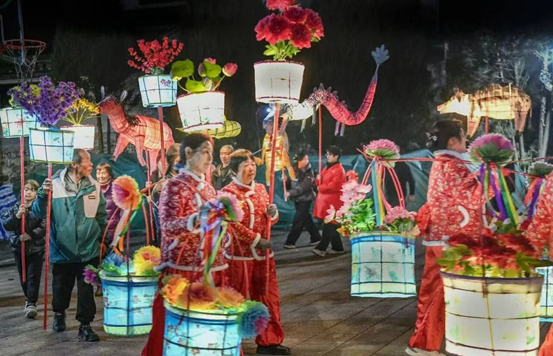 皖歙縣：暌違十八載 昌溪花燈復歸來