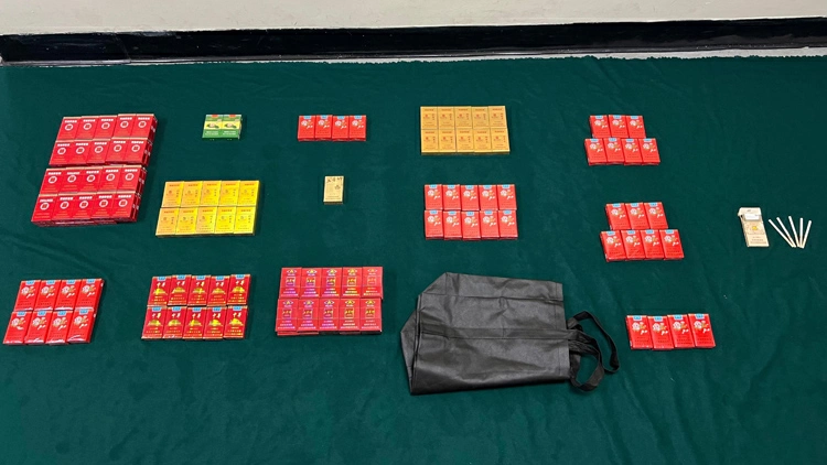 一名入境旅客管有未完稅香煙及未有向海關申報 判監6周及罰款600元