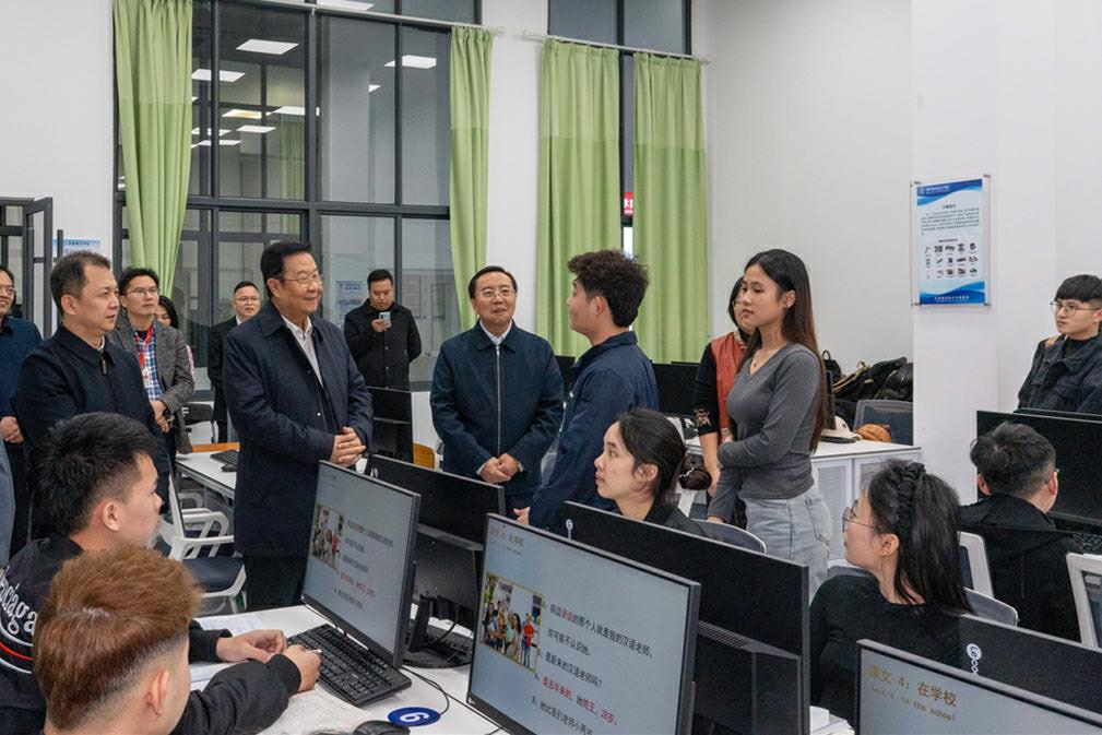 中越職業教育合作辦學 為學生成長成才提供更多路徑和選擇