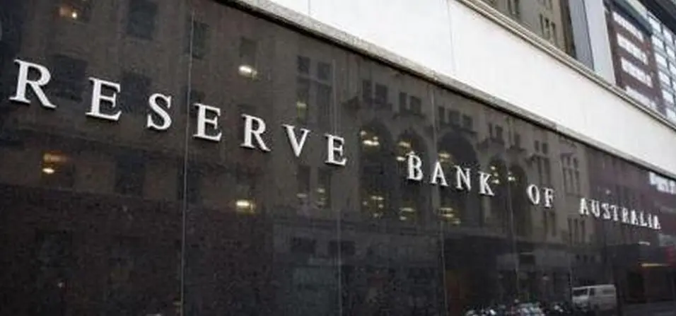 澳大利亞央行兩年多來首次加息