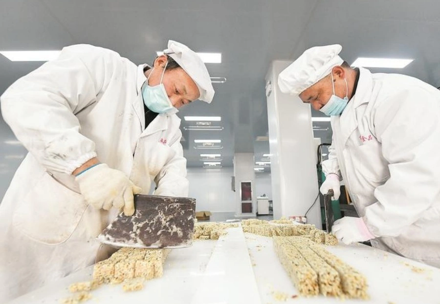 安徽巢湖：古法新藝 甜蜜產業迎新春