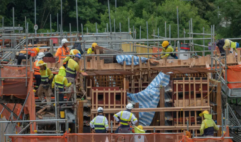 香港建造業總工會：臨近假期「收爐」易忽略施工安全 籲工友勿貪快