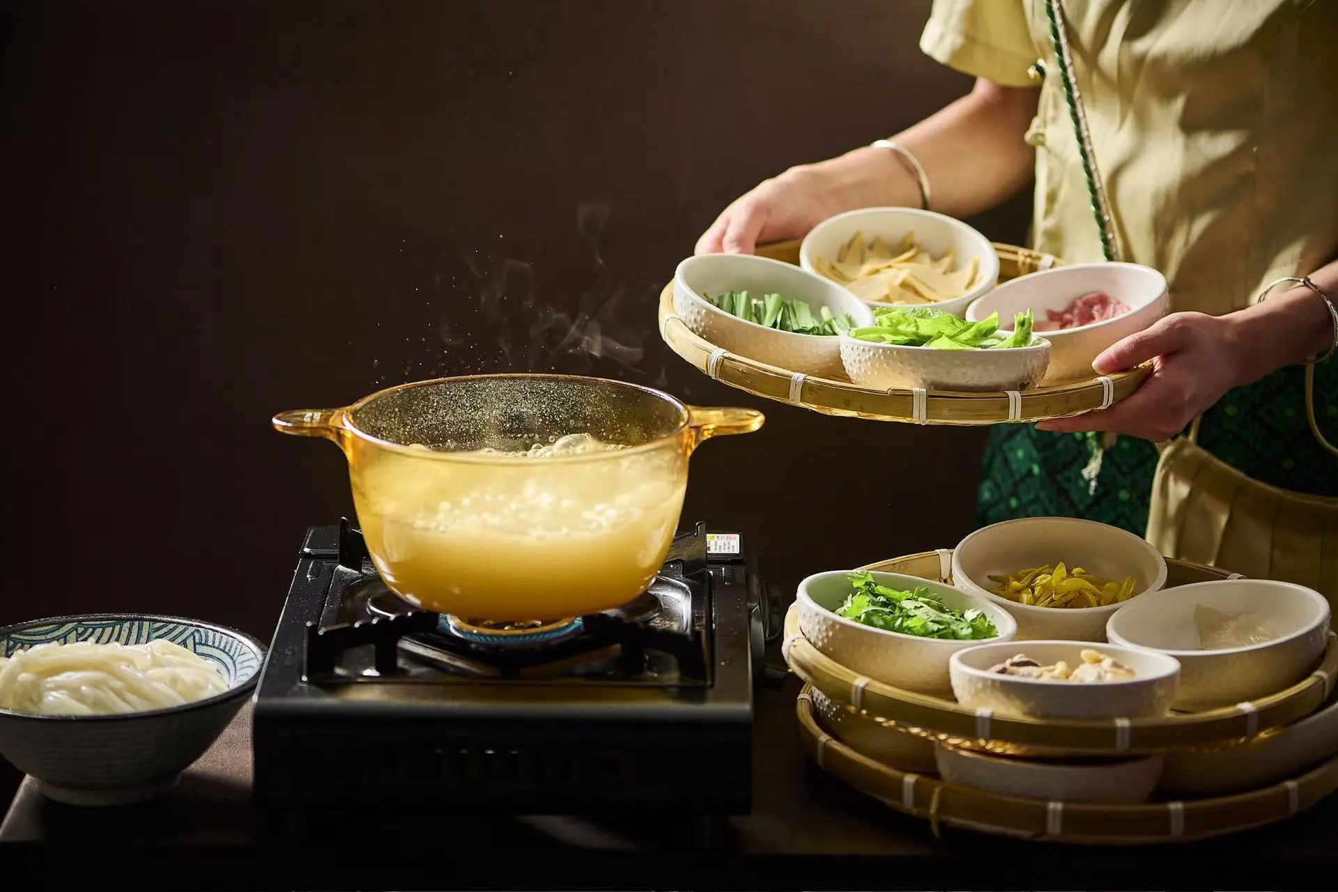 中環「蘑歡·雲南小酒館」帶來沉浸式「山野盛宴」