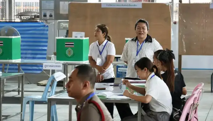 泰國下議院選舉開始投票 90餘名候選人競選總理