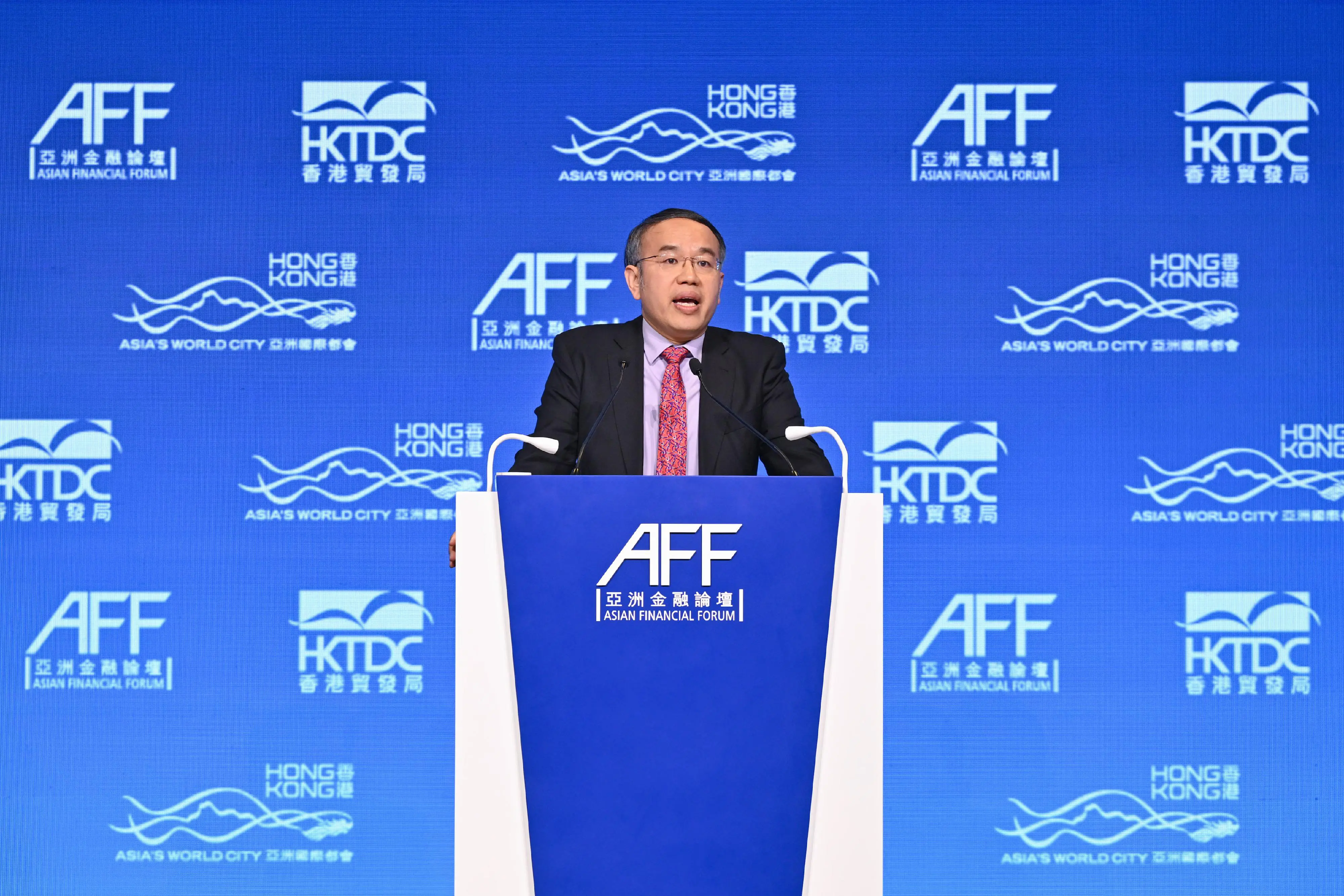 許正宇：貴金屬納家辦稅務優惠範圍不限本地黃金產品