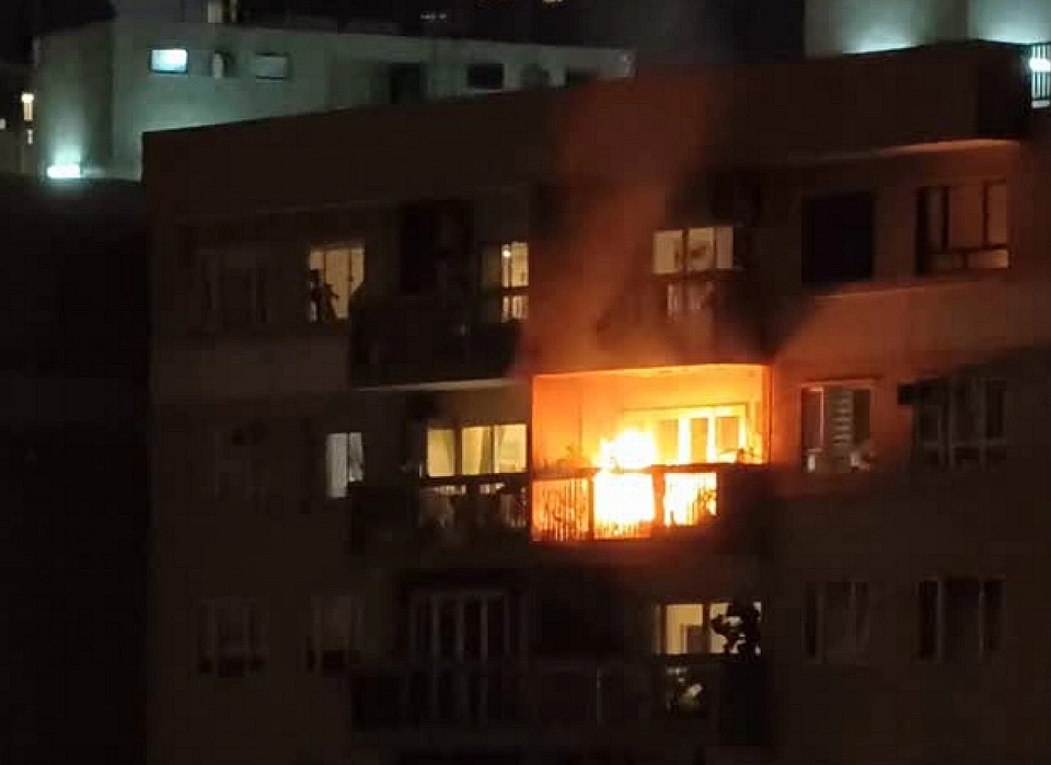 半山豪宅露台燒烤起火 戶主自行救熄無人傷