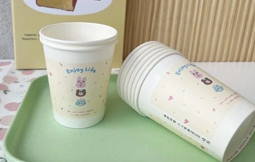 有片丨你以為方便的一次性杯子 致癌物竟然超標 