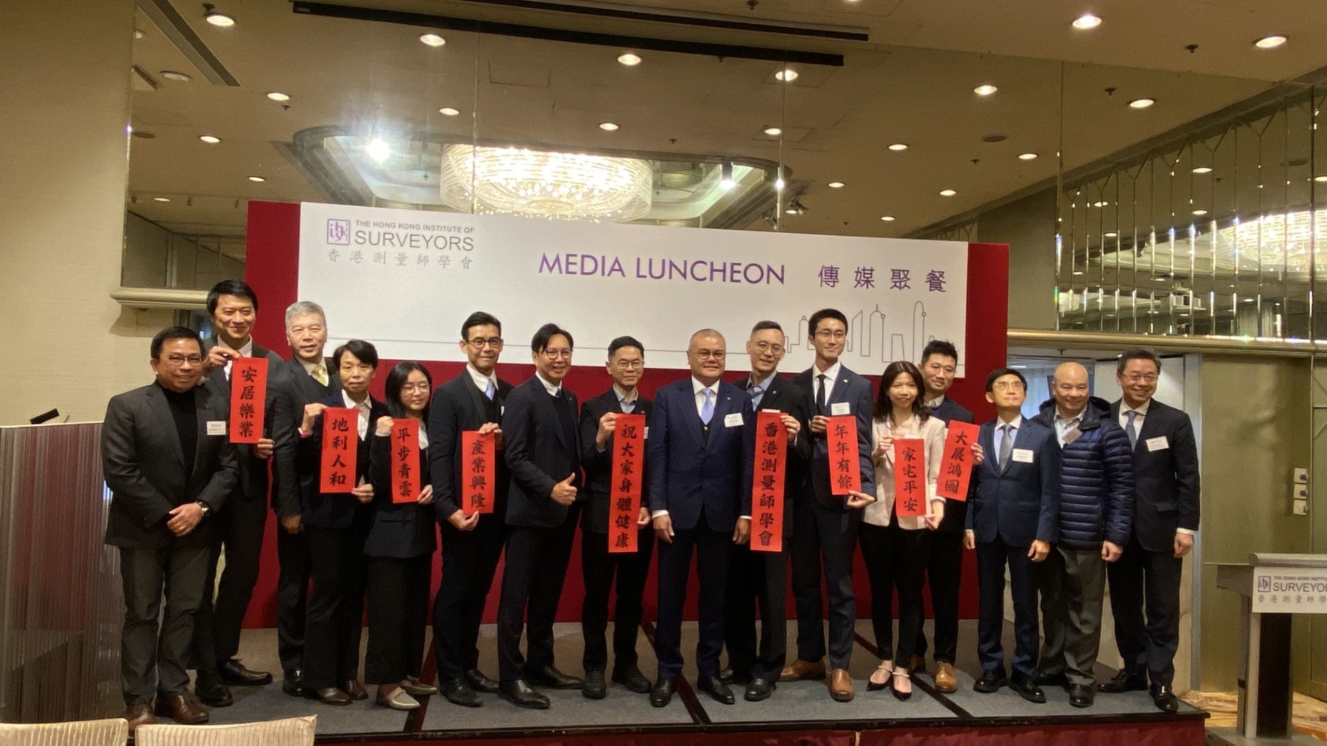 測量師學會：宏福苑業主接受政府收購業權方案較原址重建快捷