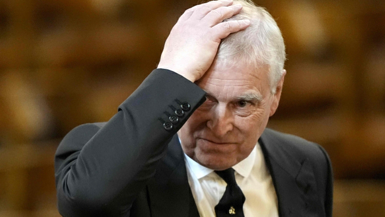 英國國王支持調查其弟安德魯