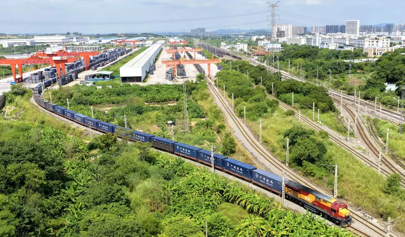 2025年中越雙邊貿易額突破2900億美元