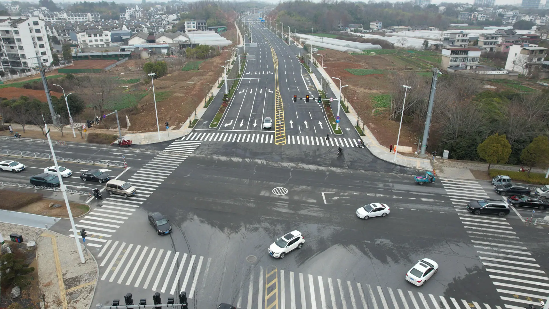 賓虹大道建成通車！皖歙縣城區路網進一步完善