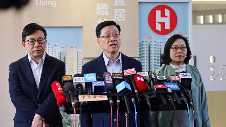 麥美娟：會按宏福苑居民意願設計不同方案