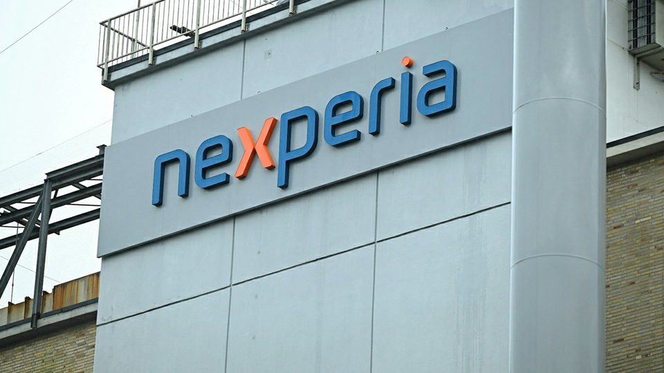 商務部就荷蘭公布安世半導體案裁決答記者問